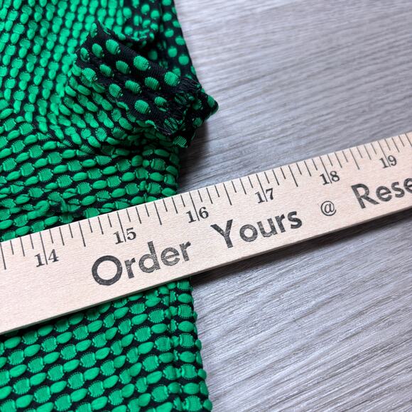 Rare Eckhaus Latta Crop Top Pixel Special Museum Exhibit Women's Large - Picture 6 of 10